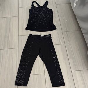 Nike Black Reflective Racerback Tank and Capri Joggers Set